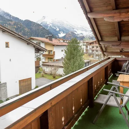 Landhaus Alpenrose Mayrhofen Exterior photo