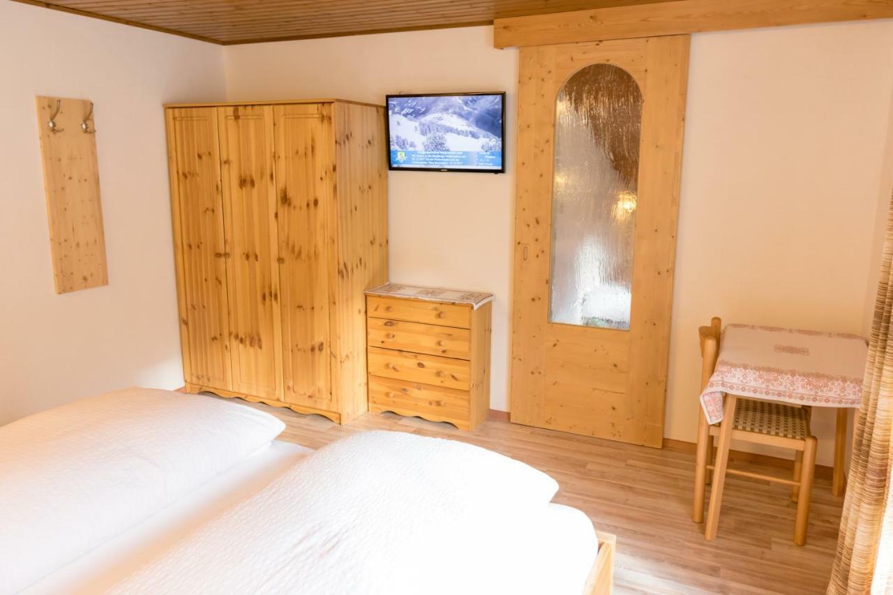 Apartment Alpenrose Mayrhofen